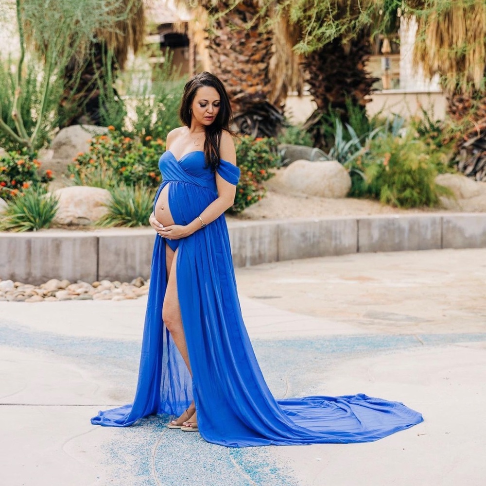Maternity Photoshoot Gown/Dress